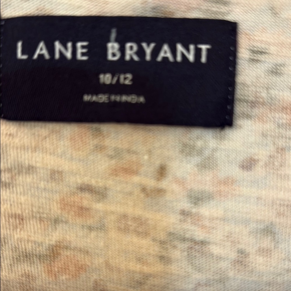 Lane Bryant Cap Sleeve Ruffled Tie Front Blouse Size 10/12 - Picture 2 of 5